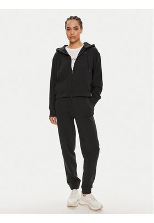 Calvin Klein Bluza Nano Logo K20K207210 Czarny Relaxed Fit. Kolor: czarny. Materiał: bawełna