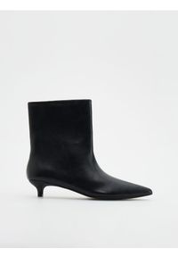 Reserved - Botki na szpilce - czarny. Kolor: czarny. Materiał: skóra. Obcas: na szpilce #1