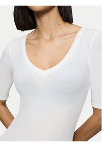 Triumph Koszulka piżamowa Beauty Layers 10222610 Écru Slim Fit. Materiał: lyocell #3