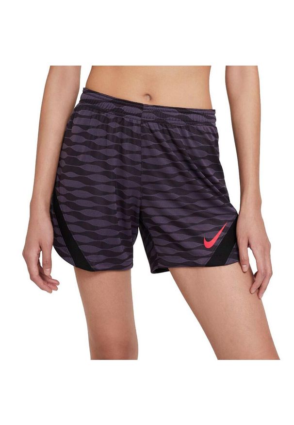 Nike - Damskie Spodenki DriFIT Strike Shorts. Kolor: fioletowy. Sport: turystyka piesza