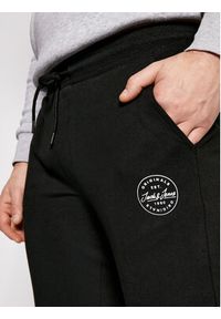 Jack & Jones Spodnie dresowe Gordon 12165322 Czarny Regular Fit. Kolor: czarny. Materiał: bawełna #3