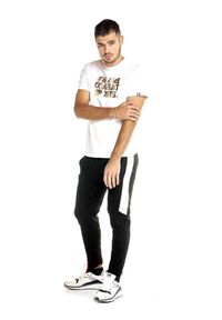 LEONE 1947 APPAREL - T-shirt męski Leone z krótkim rękawem Winter Gold. Kolor: biały. Materiał: tkanina. Długość rękawa: krótki rękaw. Długość: krótkie. Sport: fitness #2