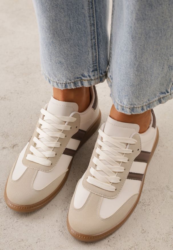 Renee - Beżowo-Brązowe Sneakersy na Płaskiej Podeszwie z Kontrastowymi Paskami Jereria. Okazja: na co dzień. Zapięcie: pasek. Kolor: beżowy. Materiał: jeans. Obcas: na płaskiej podeszwie