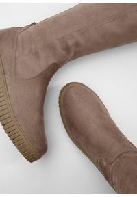 bonprix - Kozaki Jana o wygodnej tęgości. Kolor: brązowy #3