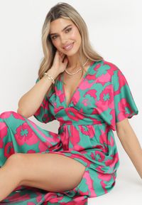 Born2be - Zielona Rozkloszowana Sukienka Maxi w Kwiaty Olvera. Kolor: zielony. Wzór: kwiaty. Długość: maxi #3