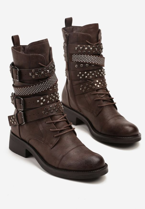 Born2be - Brązowe Botki w Stylu Workerów z Klamrami i Nitami Tulissea. Okazja: na co dzień. Zapięcie: klamry. Kolor: brązowy. Materiał: jeans, skóra. Styl: klasyczny, casual, rockowy