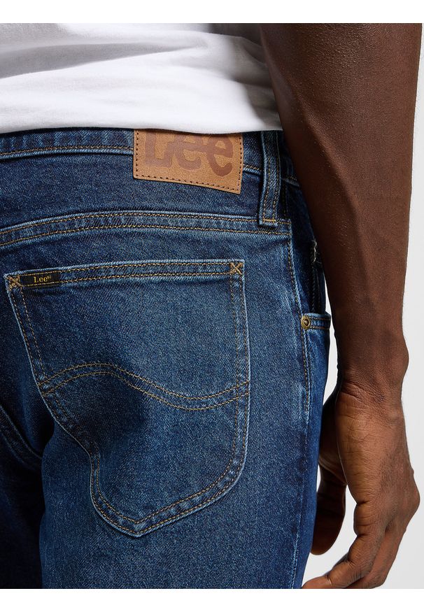 Lee - LEE MĘSKIE SPODNIE JEANSOWE LEE RIDER ANOMALY 112365113