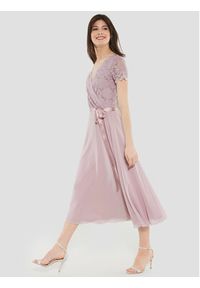 Swing Sukienka koktajlowa 5AE10300 Różowy Regular Fit. Kolor: różowy. Materiał: syntetyk. Styl: wizytowy #10