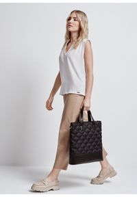 Ochnik - Pikowana czarna torebka shopper damska. Kolor: czarny. Materiał: pikowane. Rodzaj torebki: na ramię #8