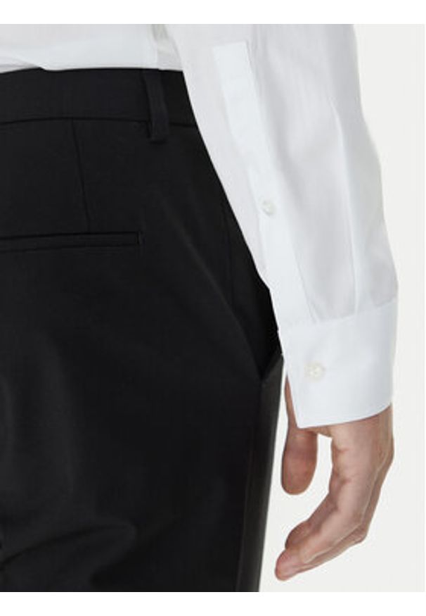 Calvin Klein Koszula LV019EU060 Biały Extra Slim Fit. Kolor: biały. Materiał: bawełna