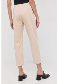 Silvian Heach spodnie damskie kolor beżowy fason chinos high waist. Stan: podwyższony. Kolor: beżowy #2