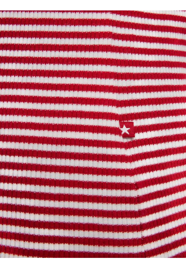 Big-Star - Koszulka damska na ramiączkach w prążek biało-czerwona Livia 603. Kolor: czerwony. Materiał: dzianina, prążkowany. Długość rękawa: na ramiączkach. Wzór: prążki. Sezon: lato. Styl: wakacyjny, sportowy