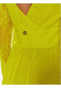 TwinSet - TWINSET Sukienka koktajlowa 241TP2353 Żółty Regular Fit. Kolor: żółty. Materiał: syntetyk. Styl: wizytowy