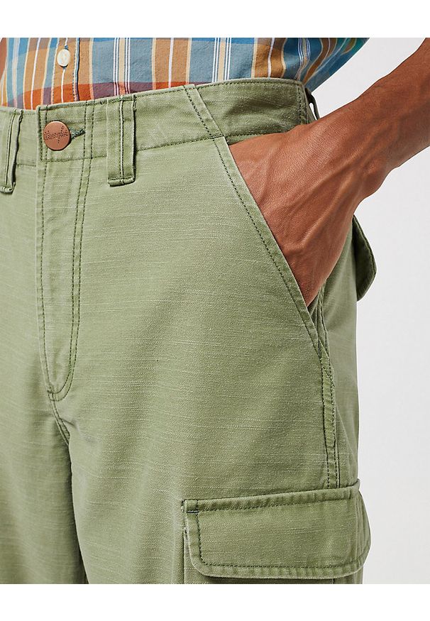 Wrangler - WRANGLER MESKIE SPODNIE MATERIAŁOWE BOJÓWKI CASEY JONES CARGO OLIVE 112350893 W1C2017995. Materiał: materiał