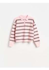 Reserved - Sweter polo - różowy. Typ kołnierza: polo. Kolor: różowy. Materiał: dzianina