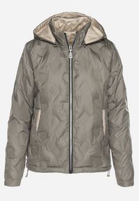 Born2be - Zielona Pikowana Kurtka o Dwustronnym Kroju z Odpinanym Kapturem Zeorina. Okazja: na co dzień. Kolor: zielony. Materiał: jeans. Wzór: gładki. Styl: casual, elegancki #3