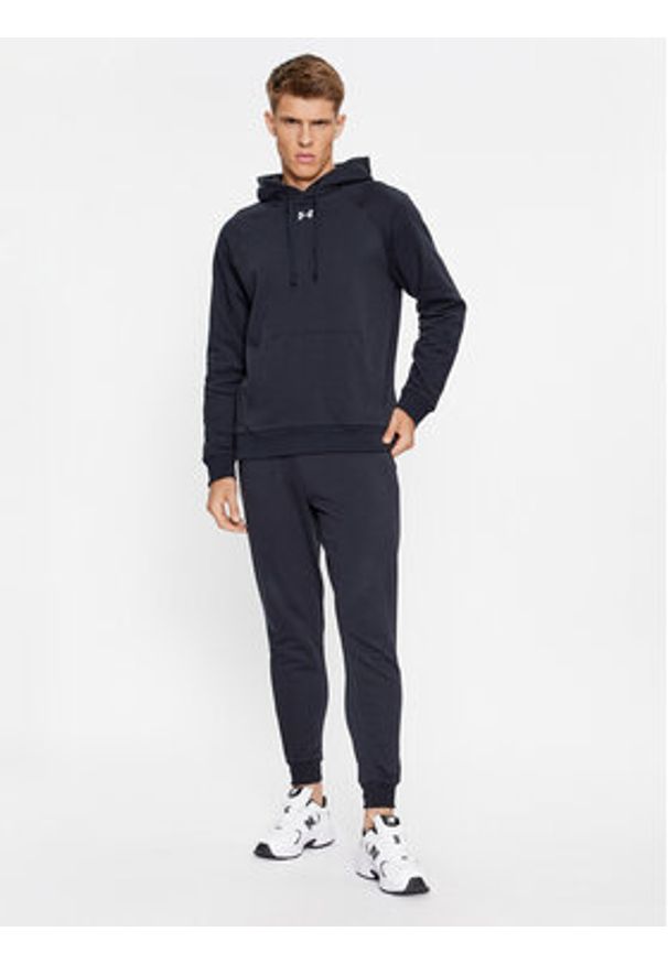 Under Armour Spodnie dresowe Ua Rival Fleece Joggers 1379774 Czarny Loose Fit. Kolor: czarny. Materiał: bawełna
