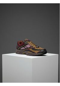 Reebok Sneakersy CEOSS-PREMIER TRINITY 100230888 Bordowy. Kolor: czerwony. Materiał: materiał #9