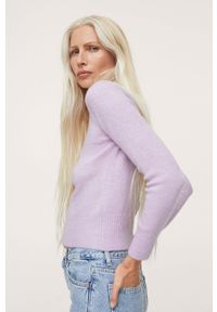 mango - Mango Sweter Elsa damski kolor fioletowy. Okazja: na co dzień. Kolor: fioletowy. Długość rękawa: długi rękaw. Długość: długie. Styl: casual #7