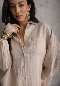 Renee - Beżowa Koszula z Wiskozy z Domieszką Lnu ze Strukturalnego Materiału Sewrita. Okazja: na spacer. Kolor: beżowy. Materiał: wiskoza, len, materiał. Styl: street #1