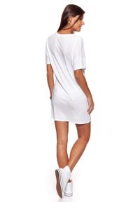 Wrangler - DAMSKA SUKIENKA WRANGLER B&Y TEE DRESS WHITE W902LF612. Kolor: biały. Typ sukienki: sportowe. Styl: sportowy #8