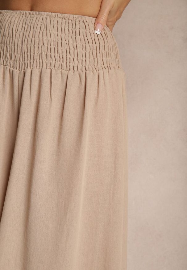 Renee - Beżowe Spodnie Kuloty z Ozdobnym Marszczeniem Fenodria. Okazja: na co dzień. Kolor: beżowy. Styl: elegancki, casual