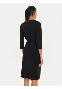 Calvin Klein Sukienka koktajlowa K20K207471 Czarny Regular Fit. Kolor: czarny. Materiał: syntetyk. Styl: wizytowy #5