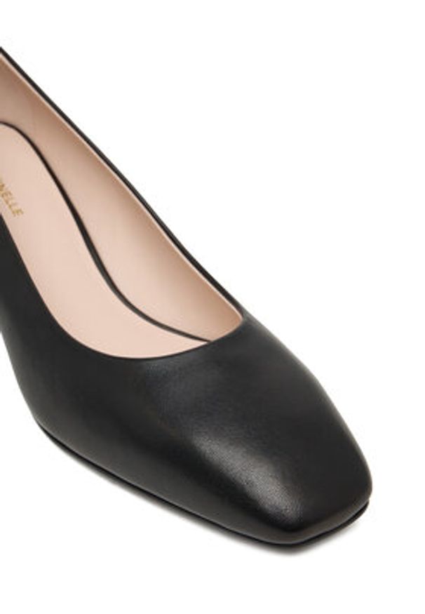 Coccinelle Czółenka E4 U1K 13 01 01 Czarny. Kolor: czarny. Materiał: skóra