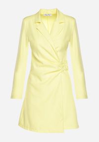 Born2be - Żółta Kopertowa Sukienka o Fasonie Marynarki Arelisa. Kolor: żółty. Materiał: materiał. Typ sukienki: kopertowe #6