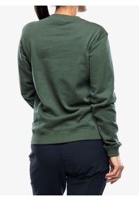 FJÄLRÄVEN KANKEEN - Bluza bawełniana damska Fjallraven 1960 Logo Badge Sweater W. Kolor: zielony. Materiał: bawełna