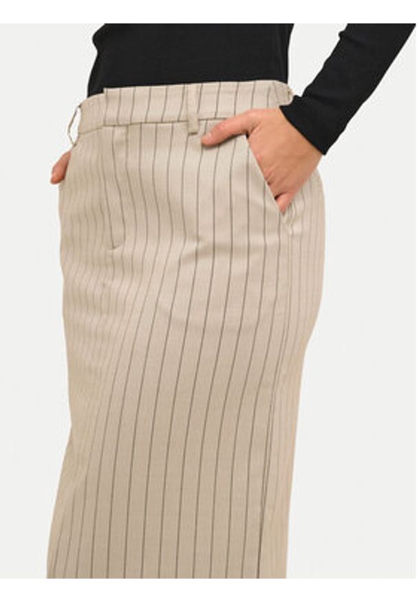 Kaffe Spódnica midi Agathe 10508753 Beżowy Regular Fit. Kolor: beżowy. Materiał: syntetyk