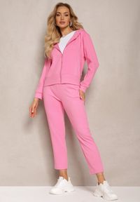 Renee - Różowy Komplet Dresowy Spodnie z Gumką w Pasie oraz Bluza z Kapturem na Suwak Starnie. Kolor: różowy. Materiał: dresówka