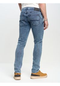 Big-Star - Spodnie chinosy jeans męskie niebieskie Cinar 322. Stan: obniżony. Kolor: niebieski. Styl: klasyczny, vintage