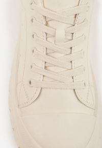 Born2be - Beżowe Sneakersy VICES na Grubej Tłoczonej Podeszwie z Perforacją Diomerine. Okazja: na co dzień. Kolor: beżowy. Materiał: dzianina, dresówka #7