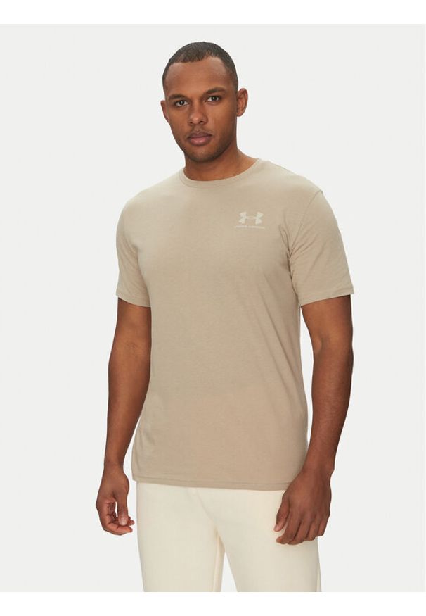 Under Armour T-Shirt Left Chest Logo SS 1326799 Beżowy Loose Fit. Kolor: beżowy. Materiał: bawełna