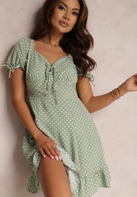 Renee - Jasnozielona Sukienka Síofra. Okazja: na randkę. Kolor: zielony. Wzór: aplikacja, grochy. Sezon: lato. Styl: vintage. Długość: mini #3