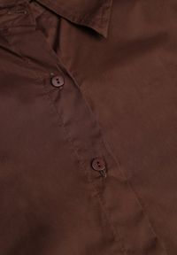 Renee - Ciemnobrązowa Koszula Bawełniana Aquida. Kolor: brązowy. Materiał: bawełna. Długość rękawa: długi rękaw. Długość: długie #5