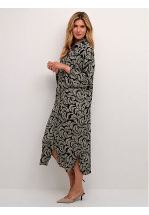 Kaffe Sukienka codzienna Martha 10507677 Kolorowy Regular Fit. Okazja: na co dzień. Materiał: syntetyk. Wzór: kolorowy. Typ sukienki: proste. Styl: casual