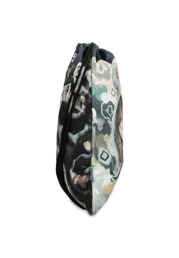 Szary Worek Anekke Modny Plecak Damski Z Laleczką. Kolor: szary. Wzór: motyw z bajki. Styl: casual, sportowy