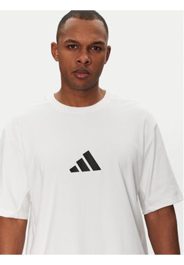 Adidas - adidas T-Shirt Z.N.E. JC5482 Biały Loose Fit. Kolor: biały. Materiał: syntetyk