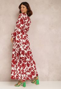 Renee - Biało-Czerwona Sukienka Kharano. Kolor: czerwony. Materiał: tkanina, materiał. Długość rękawa: długi rękaw. Wzór: kwiaty. Typ sukienki: kopertowe. Styl: klasyczny. Długość: midi
