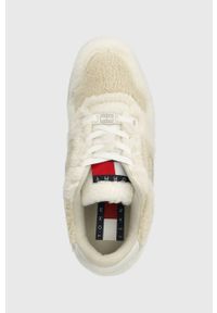 Tommy Jeans sneakersy TJW RETRO BASKET WARM kolor biały EN0EN02441. Nosek buta: okrągły. Kolor: biały. Materiał: guma #5