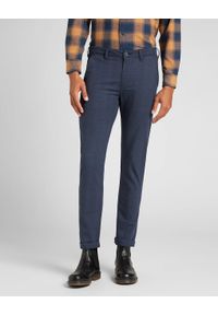 Lee - MĘSKIE SPODNIE LEE Slim Chino ESTATE BLUE L768QO17