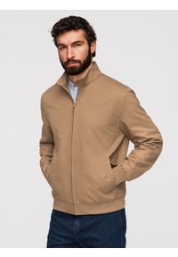 Ombre Clothing - Męska kurtka Harrington ze stójką i podszewką w kratę - jasnobrązowa V5 - Rozmiar: XL. Okazja: na co dzień, do pracy. Typ kołnierza: kołnierzyk stójkowy. Kolor: brązowy. Materiał: poliester, jeans, skóra, bawełna, tkanina, materiał. Styl: casual #1