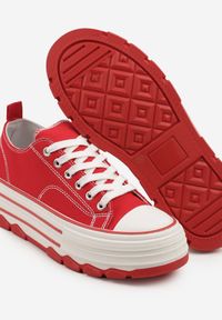 Born2be - Czerwone Trampki na Grubej Podeszwie pod Kostkę Adsoria. Okazja: na co dzień. Zapięcie: sznurówki. Kolor: czerwony. Materiał: jeans. Styl: klasyczny, casual