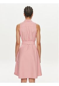 Polo Ralph Lauren Sukienka koszulowa 211943505002 Różowy Regular Fit. Typ kołnierza: polo. Kolor: różowy. Materiał: bawełna. Typ sukienki: koszulowe