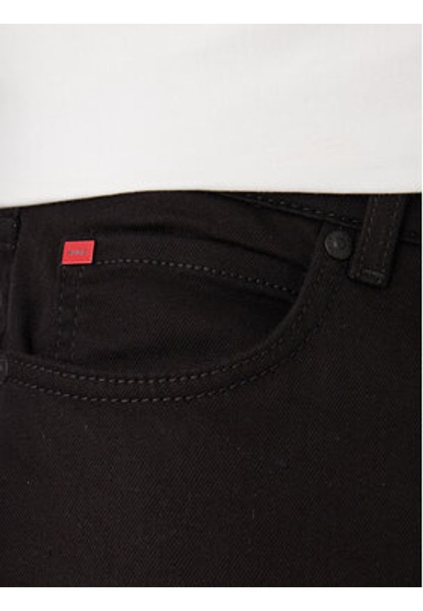 Hugo - HUGO Jeansy 50554144 Czarny Regular Fit. Kolor: czarny