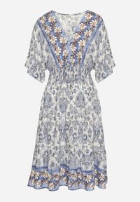 Born2be - Granatowa Sukienka z Wiskozy w Ornamentalny Wzór z Szeroką Gumką w Pasie Tanissla. Okazja: na spotkanie biznesowe, do pracy, na randkę, na co dzień. Typ kołnierza: dekolt w kształcie V. Kolor: niebieski. Materiał: wiskoza. Długość rękawa: krótki rękaw. Sezon: wiosna, lato. Styl: elegancki, casual, klasyczny, biznesowy #6