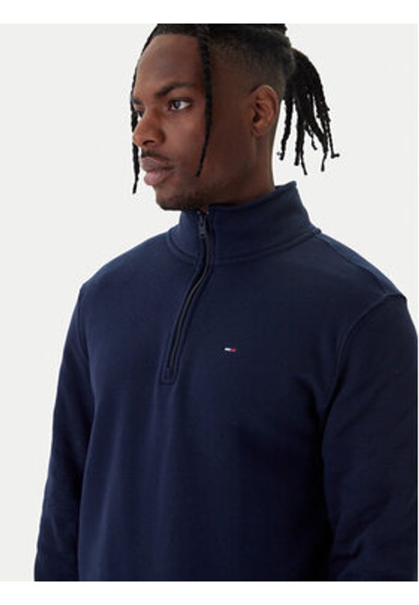 Tommy Jeans Bluza DM0DM20339 Granatowy Regular Fit. Kolor: niebieski. Materiał: bawełna