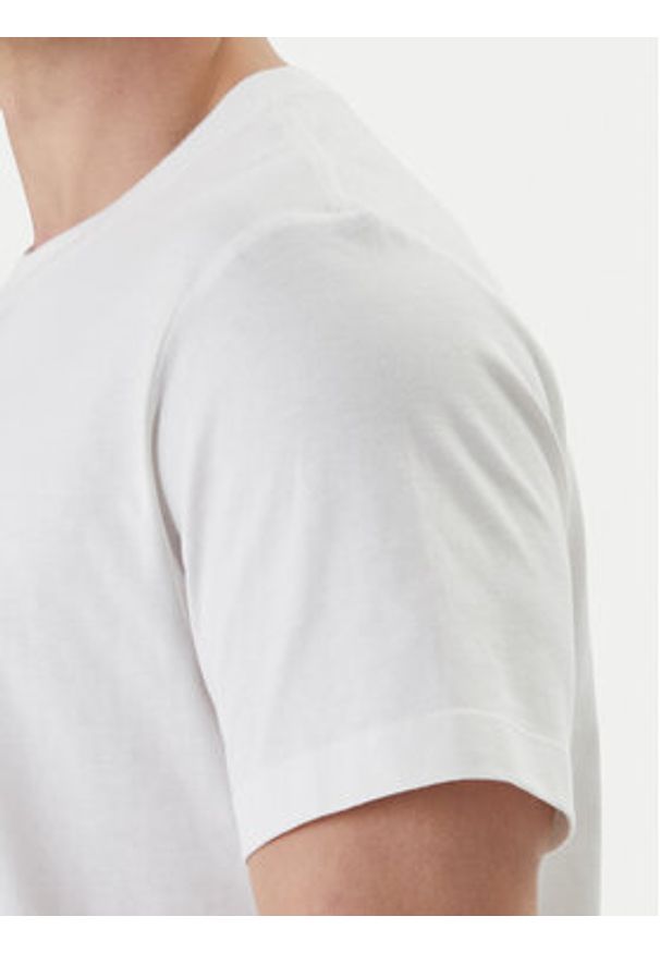 Calvin Klein T-Shirt LV04LF813G Biały Regular Fit. Kolor: biały. Materiał: bawełna